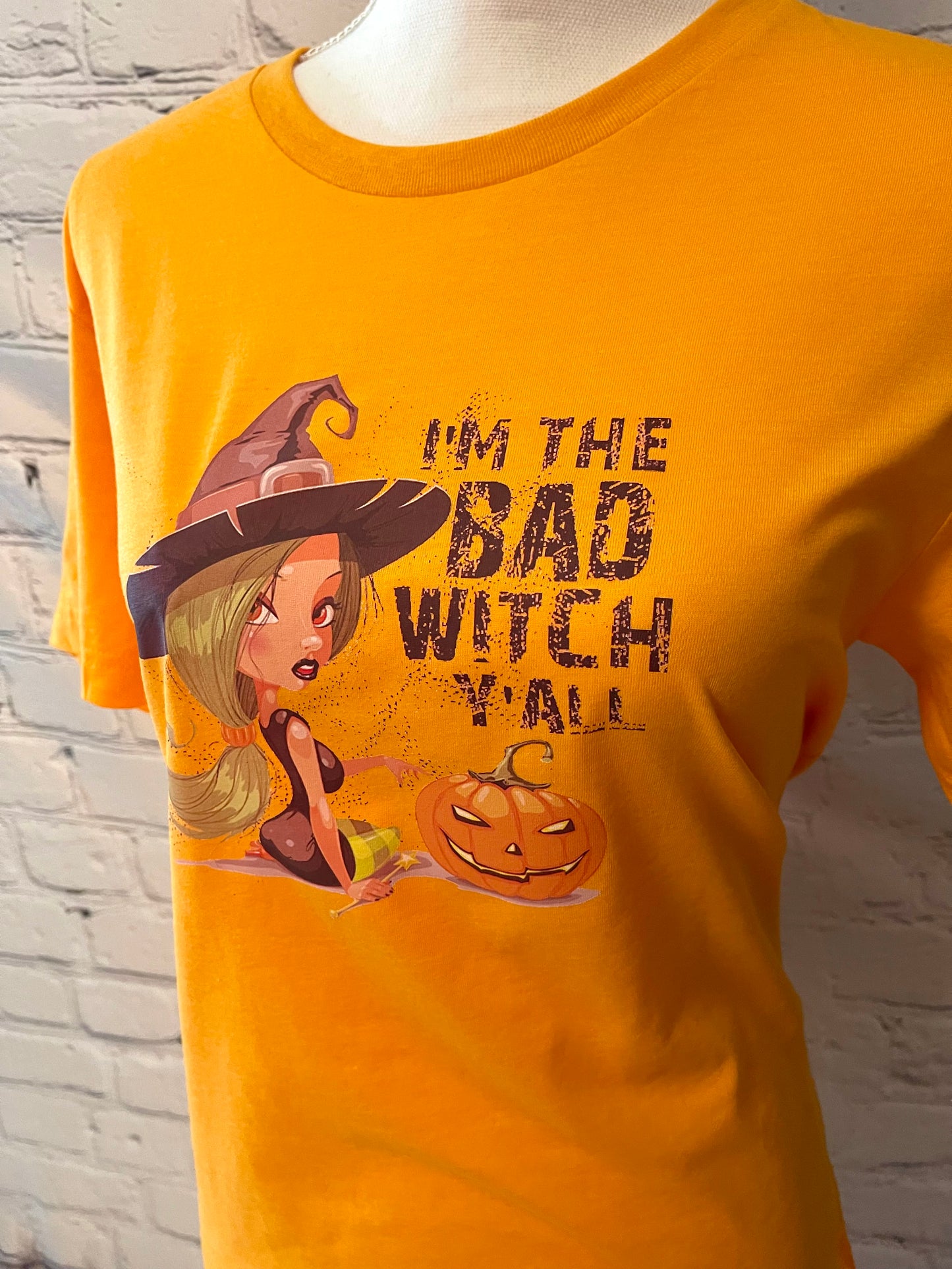 I’m The Bad Witch Y’all Halloween T-Shirt