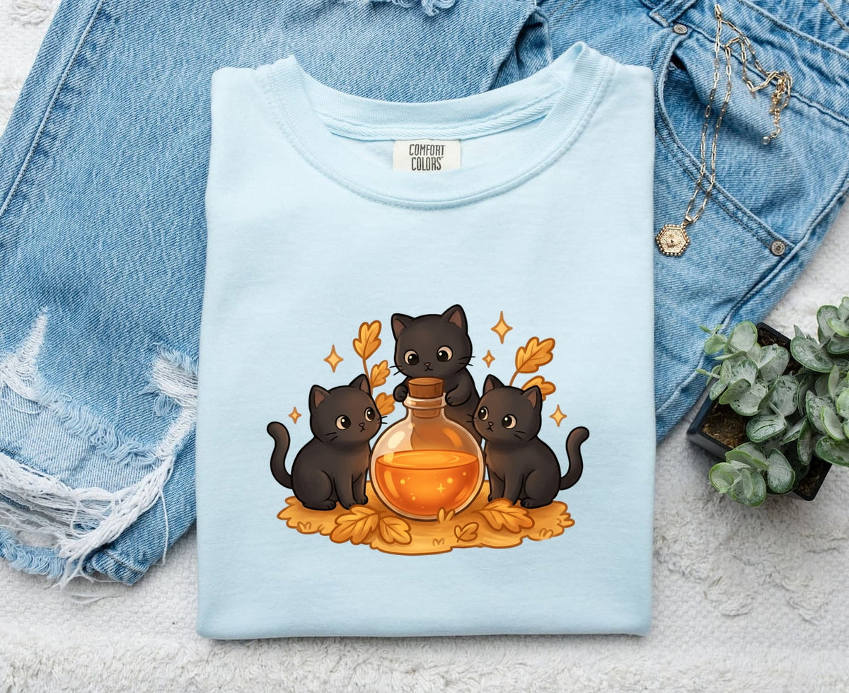 Black Cats Shirt Halloween Magic Gift Women Cute Tee Cat T-Shirt Horror Fan Kawaii Tshirt Spell Graphic Comic Potion Bottle Tshirt
